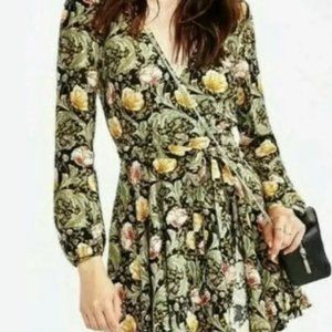 ECOTE Beautiful Flowing Wrap Dress